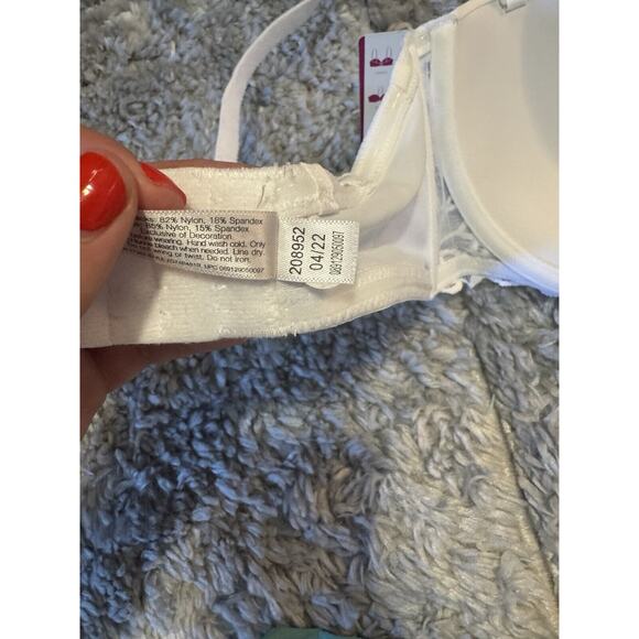 NWT So Soft-lift Convertible Bra White 36D Juniors Womens - Picture 7 of 7
